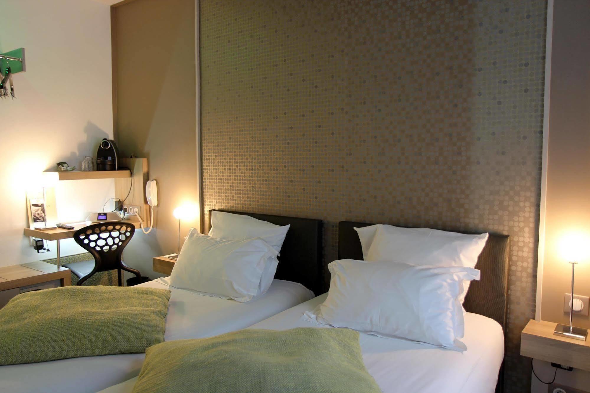 Hotel Litteraire Arthur Rimbaud, Bw Signature Collection Parijs